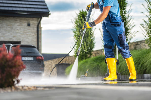 Best Playground Equipment Cleaning  in Plymouth, WI